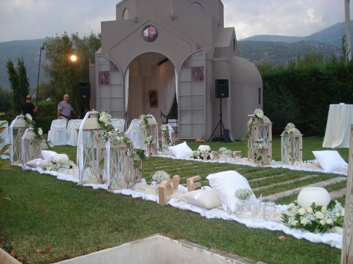 Στολισμός στο κτήμα Χατζηδάκη